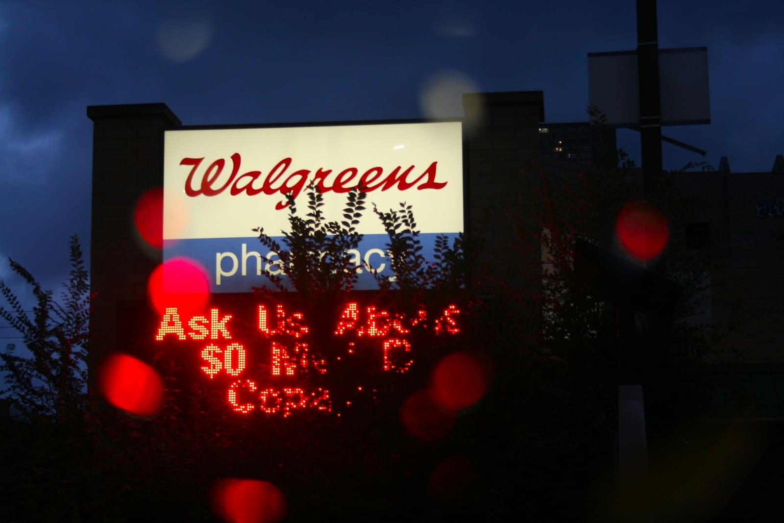 Walgreens Lincolnshire: Your Friendly Corner for Care, Everyday Needs, and Peace of Mind