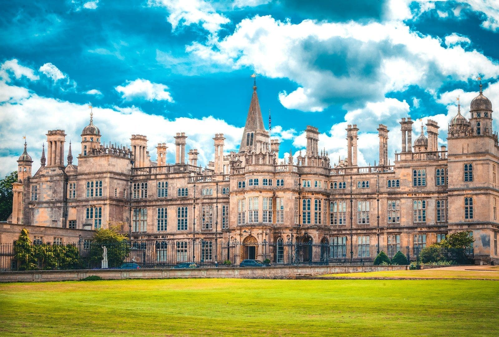 Burghley House: Elizabethan Grandeur With Gardens That Refuse to Behave