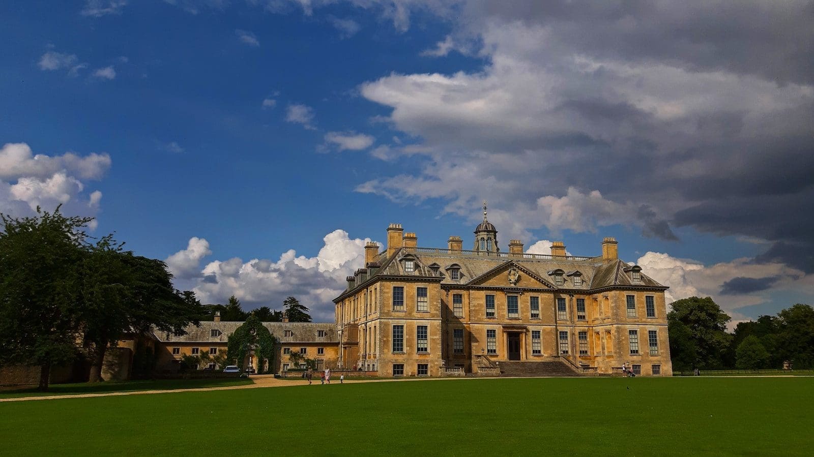 Belton House and Estate: Deer, Gardens and a Very Civilised Day Near Grantham