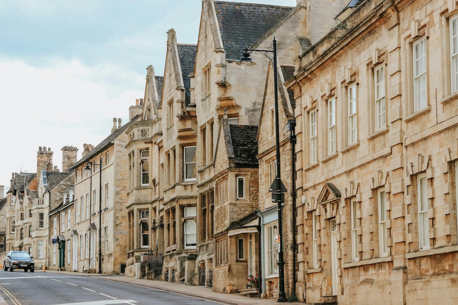 Stamford, Lincolnshire: Honey-Coloured Streets and a Dangerous Amount of Charm